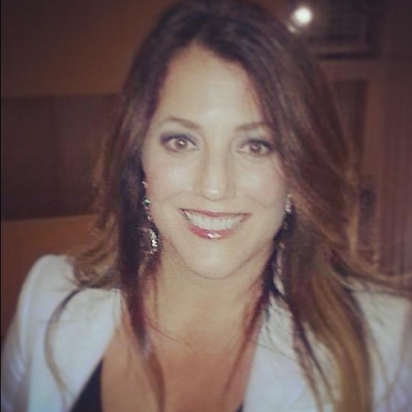 Meet your Posher, Victoria - Picture 1 of 1